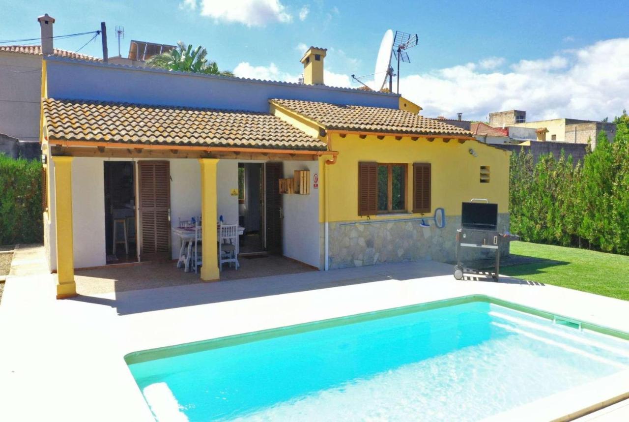 Villa Es Corto De *